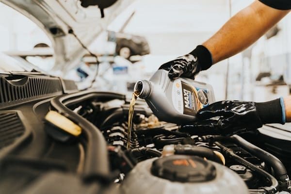 Four Benefits of Regular Oil Changes